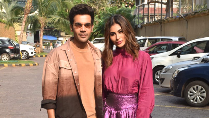 Rajkummar Rao and Mouni Roy spotted promoting film Made In China at Juhu