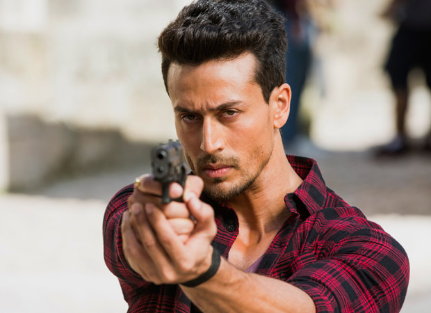 War Box Office Collections War surpasses Baaghi 2; becomes Tiger Shroff’s highest opening weekend grosser