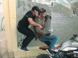 War Box Office – Hrithik and Tiger enjoy continued success  of War, film cruising toward 300 Crore Club