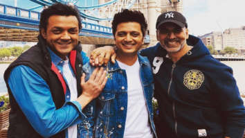Watch: Riteish Deshmukh and Bobby Deol call out Akshay Kumar for being late; he denies