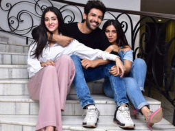 Pati Patni Aur Woh stars Kartik, Bhumi and Ananya to walk the ramp for Abu Jani-Sandeep Khosla Pati Patni Aur Woh stars Kartik, Bhumi and Ananya to walk the ramp for Abu Jani-Sandeep Khosla
