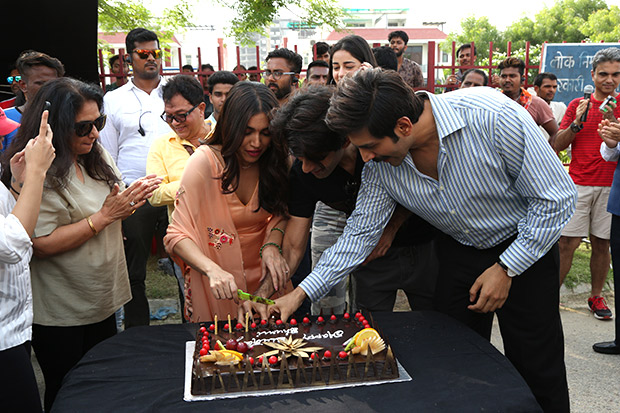 Behind the Scenes Here’s how the cast of Pati Patni Aur Woh celebrated Bhumi Pednekar’s birthday