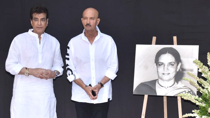 Celebs attend the prayer meet for Shabana Azmi’s mother Shaukat Kaifi Part 2
