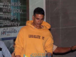 Photos: Akshay Kumar snapped at Hinduja Hospital