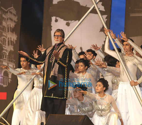 photos amitabh bachchan pays tribute to 2611 heroes 6