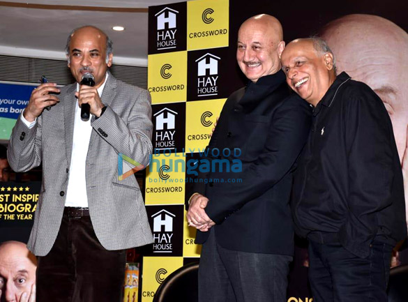 photos anupam kher snapped at his book launch 5