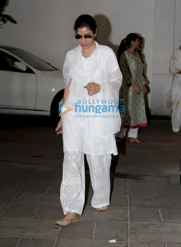 photos celebs arriving at manish malhotras house to pay their respect after the demise of his father 2