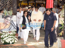 Photos: Celebs attend Shabana Azmi’s mother Shaukat Azmi’s last rites