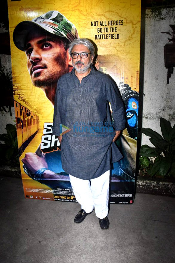 photos celebs grace the special screening of satellite shankar 6