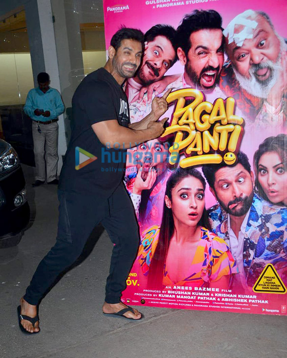 photos john abraham and anees bazmee grace the special screening of pagalpanti 2