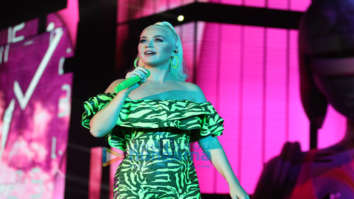 Photos: Katy Perry, Dua Lipa, Amit Trivedi and others perform at OnePlus Music Festival 2019 at DY Patil Stadium