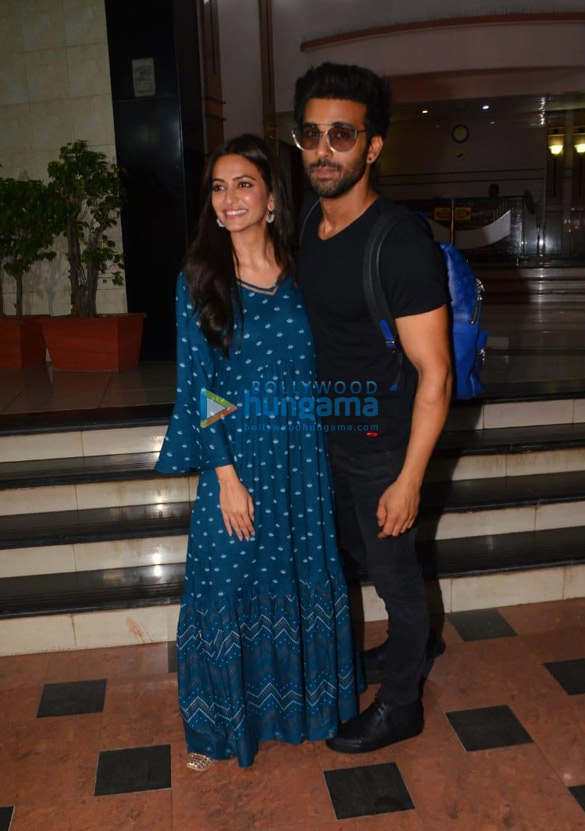 Photos: Kriti Kharbanda and Pulkit Samrat snapped at Anees Bazmee’s office Photos: Kriti Kharbanda and Pulkit Samrat snapped at Anees Bazmee’s office