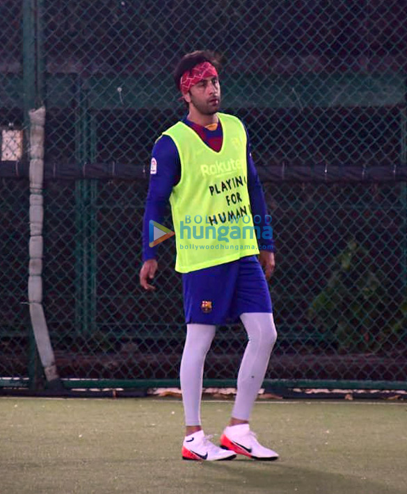 photos ranbir kapoor arjun kapoor and others snapped during a football match1 2