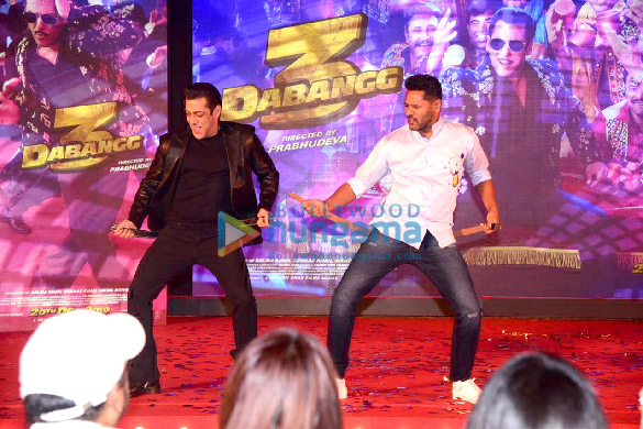 photos salman khan prabhu dheva warina hussain arbaaz khan and nikhil dwivedi grace the song launch of munna badnaam hua from their film dabangg 3 12