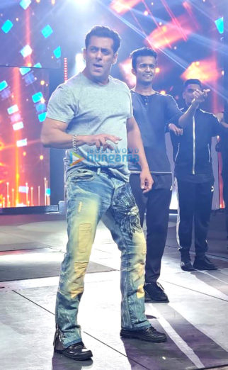 Photos: Salman Khan snapped during Da-Bangg Tour Reloaded rehearsals in Dubai