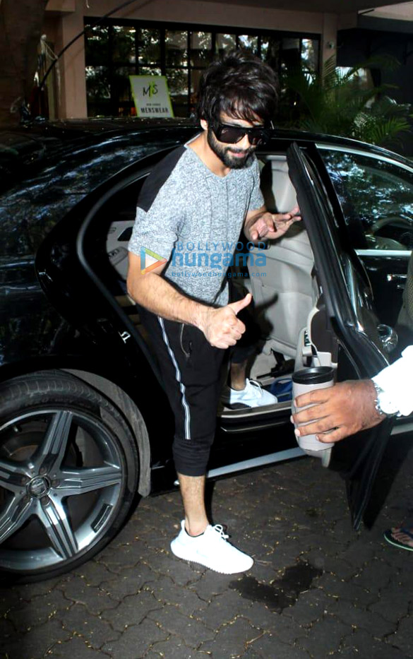 photos shahid kapoor spotted at antigravity gym in pali hill 6