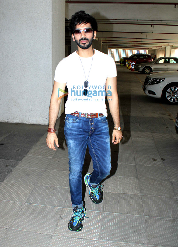 photos vardhan puri snapped in andheri 1