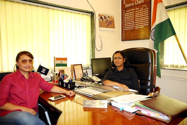 Rani Mukerji meets supercop Archana Tyagi, Additional Director General of Police & Chief of Maharashtra S.R.P.F.