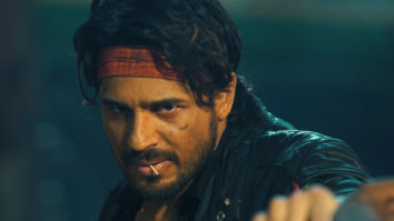 Sidharth Malhotra braves fire for Marjaavaan
