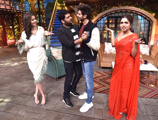 The Kapil Sharma Show - Kartik Aaryan was rewarded kisses after shooting 'Dheeme Dheeme' song with Ananya Panday and Bhumi Pednekar The Kapil Sharma Show - Kartik Aaryan was rewarded kisses after shooting 'Dheeme Dheeme' song with Ananya Panday and Bhumi Pednekar