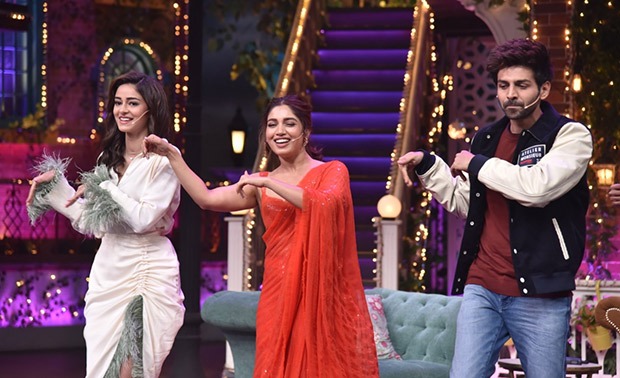 The Kapil Sharma Show - Kartik Aaryan was rewarded kisses after shooting 'Dheeme Dheeme' song with Ananya Panday and Bhumi Pednekar The Kapil Sharma Show - Kartik Aaryan was rewarded kisses after shooting 'Dheeme Dheeme' song with Ananya Panday and Bhumi Pednekar
