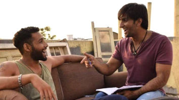 Gully Boy actors Ranveer Singh and Siddhant Chaturvedi ’emotionally made out’ Gully Boy actors Ranveer Singh and Siddhant Chaturvedi ’emotionally made out’
