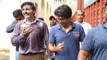 BTS: Here’s how Kartik Aaryan and Ananya Panday marked the last day of their Lucknow schedule for Pati Patni Aur Woh