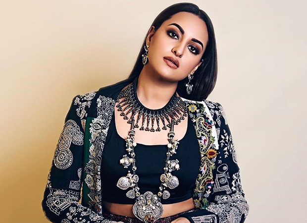 Dabangg 3 Sonakshi Sinha takes the ‘Munna Badnaam Hua’ challenge and rocks it!