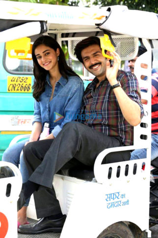 Movie Stills Of The Movie Pati Patni Aur Woh