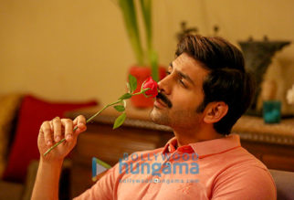 Movie Stills Of The Movie Pati Patni Aur Woh