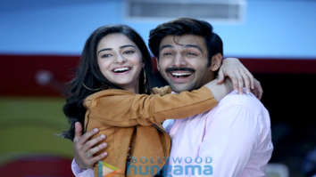 Movie Stills Of The Movie Pati Patni Aur Woh