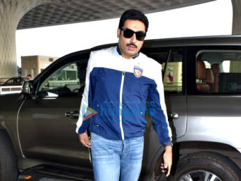 Photos: Ajay Devgn, Kajol, Saif Ali Khan and others snapped at the airport