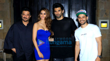 Photos: Anil Kapoor hosts a dinner party for Malang starcast