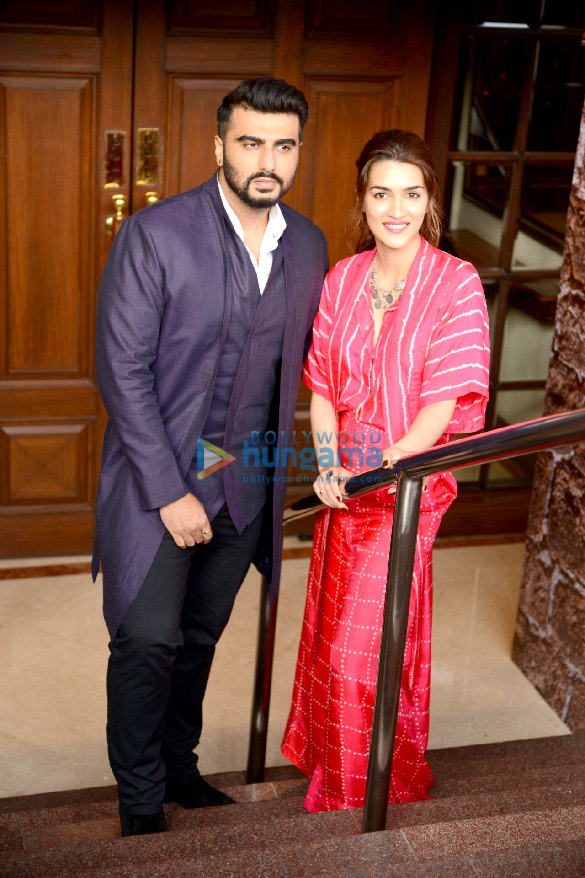 Photos: Arjun Kapoor and Kriti Sanon snapped during Panipat promotions in Delhi