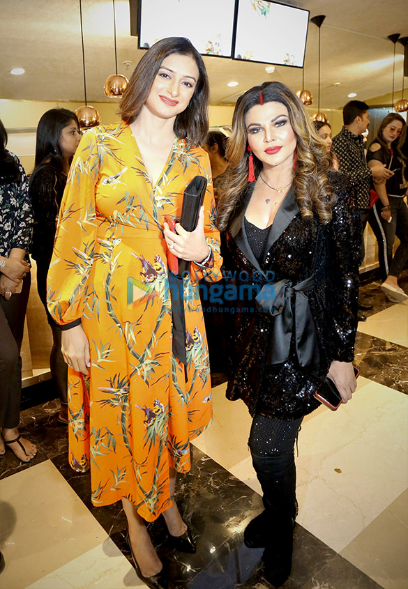 photos celebs attend mudda 370 jk premiere in mumbai 4