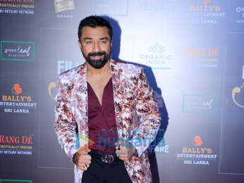 Photos: Celebs grace Filmfare Glamour and Style Awards 2019