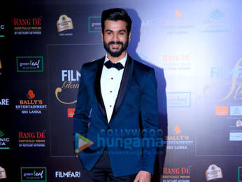 Photos: Celebs grace Filmfare Glamour and Style Awards 2019