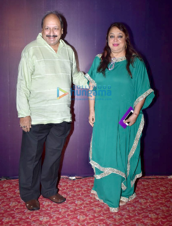 photos celebs grace shaarika pandits wedding reception 8