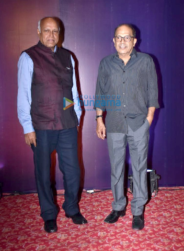 photos celebs grace shaarika pandits wedding reception 9