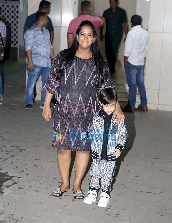 photos celebs snapped at salman khans birthday bash 20