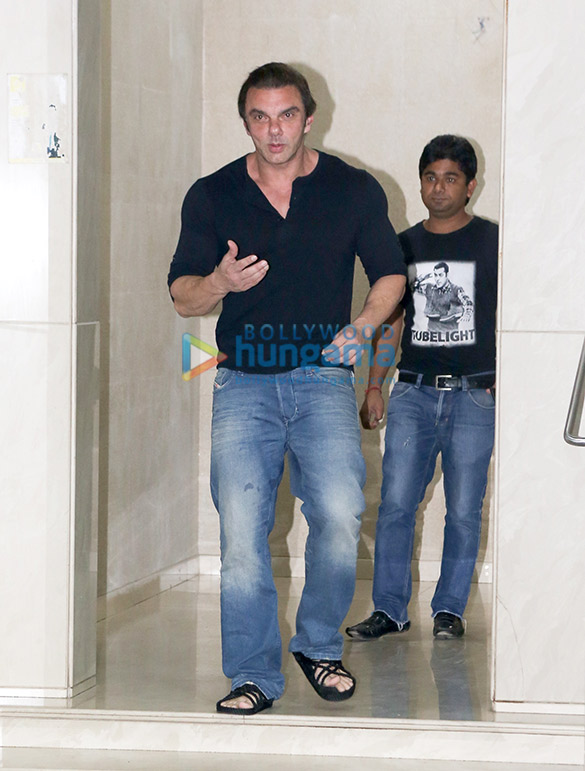 photos celebs snapped at salman khans birthday bash 41