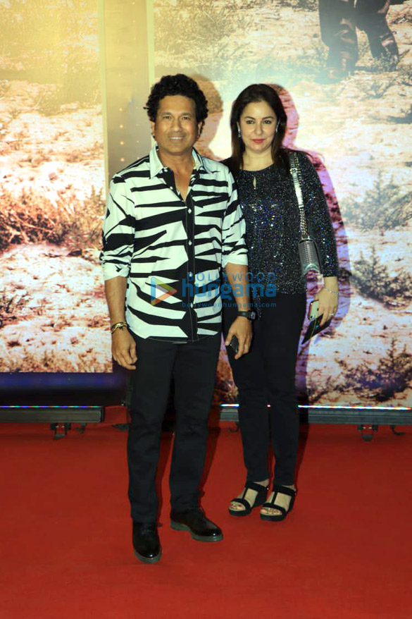 photos deepika padukone ranveer singh sachin tendulkar and anurag kashyap attend u2s concert at dy patil stadium 2