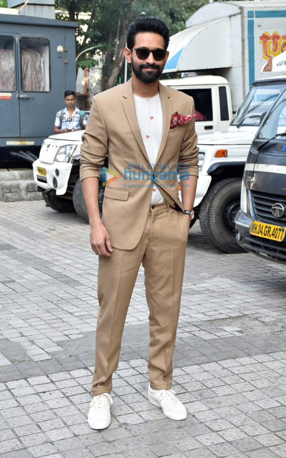 photos deepika padukone vikrant massey grace the trailer launch of chhapaak 2