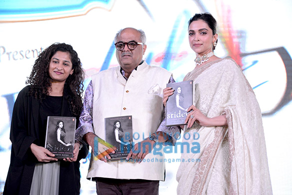 photos deepika padukone and boney kapoor snapped during the book launch on sridevis life at litfest 2019 1