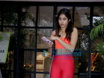 Photos: Janhvi Kapoor snapped at Antigravity gym