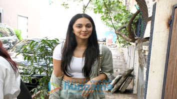 Photos: Kiara Advani and Sunny Leone spotted at a dubbing studio