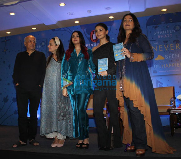 photos mahesh bhatt soni razdan alia bhatt and pooja bhatt grace the launch of shaheen bhatts debut book 1