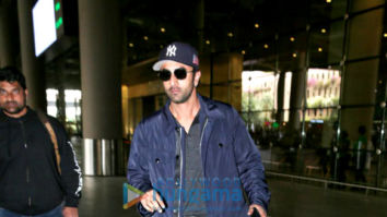 Photos: Ranbir Kapoor, Arjun Kapoor and Kriti Kharbanda snapped at the airport