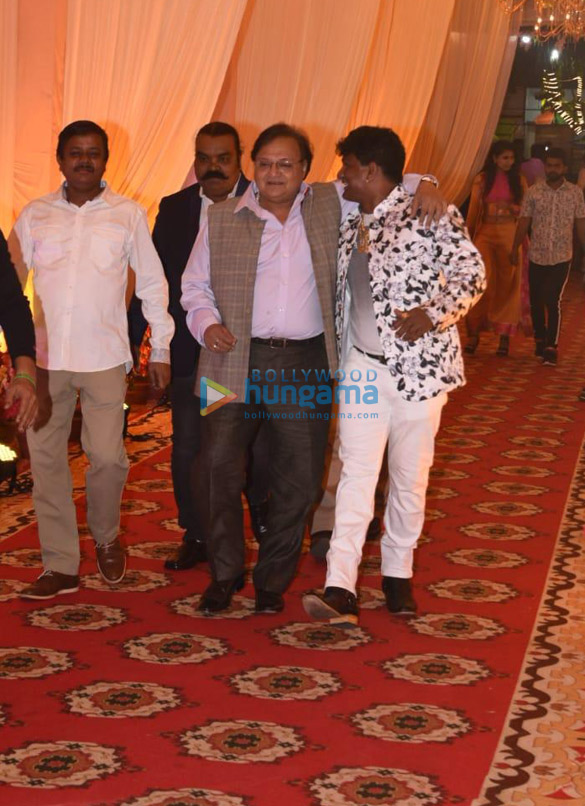 photos salman khan and others snapped at the wedding of his makeup artist raju naags son 3