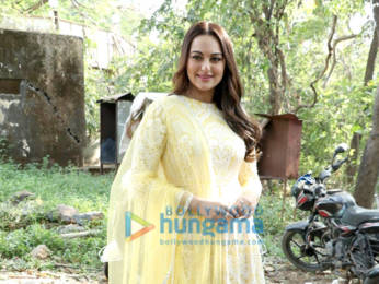 Photos: Sonakshi Sinha snapped promoting her film Dabangg 3